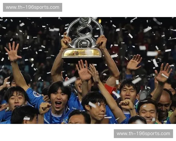 巅峰对决：蔚山现代与波斯波利斯的荣耀之战，谁才是亚洲足球的真正王者？